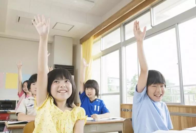 热点生活 第15页